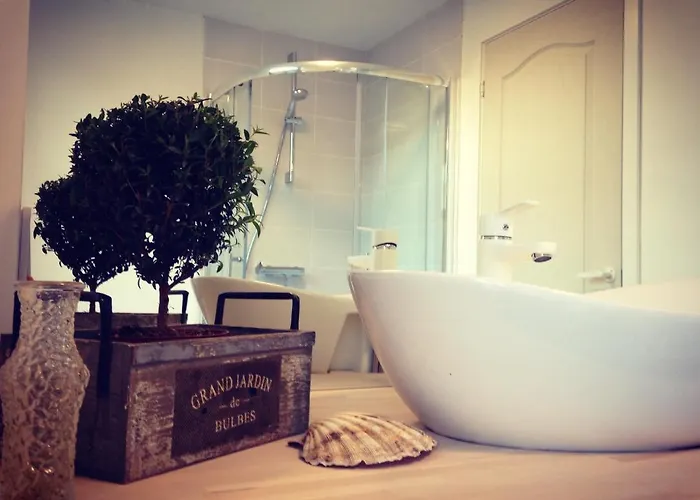 Appartement With A Terrace And A Hot Tub Riga