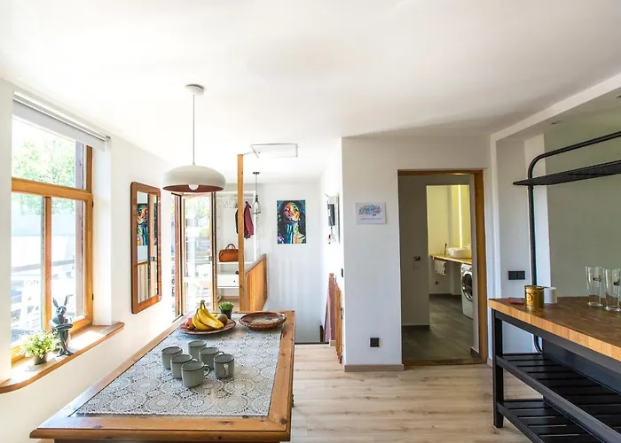 With A Terrace And A Hot Tub Appartement Riga