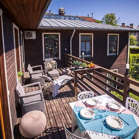 With A Terrace And A Hot Tub Apartment