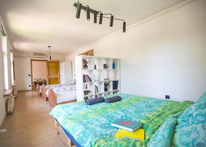 With A Terrace And A Hot Tub Dzīvoklis Riga