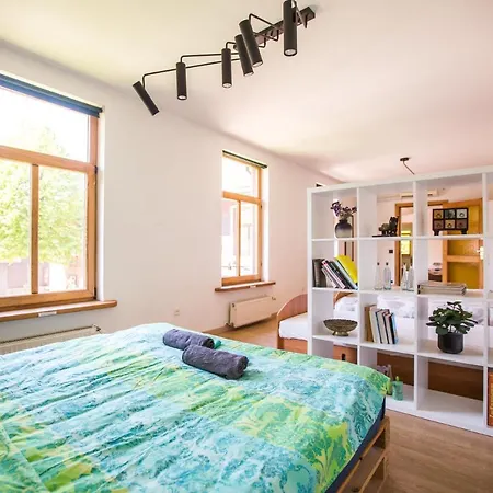 Apartamento With A Terrace And A Hot Tub Riga